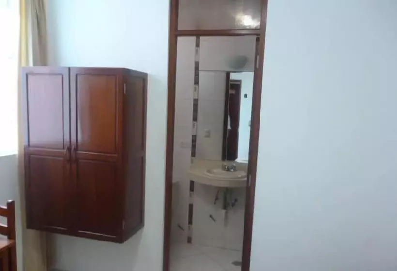 Hostal Mar De Plata