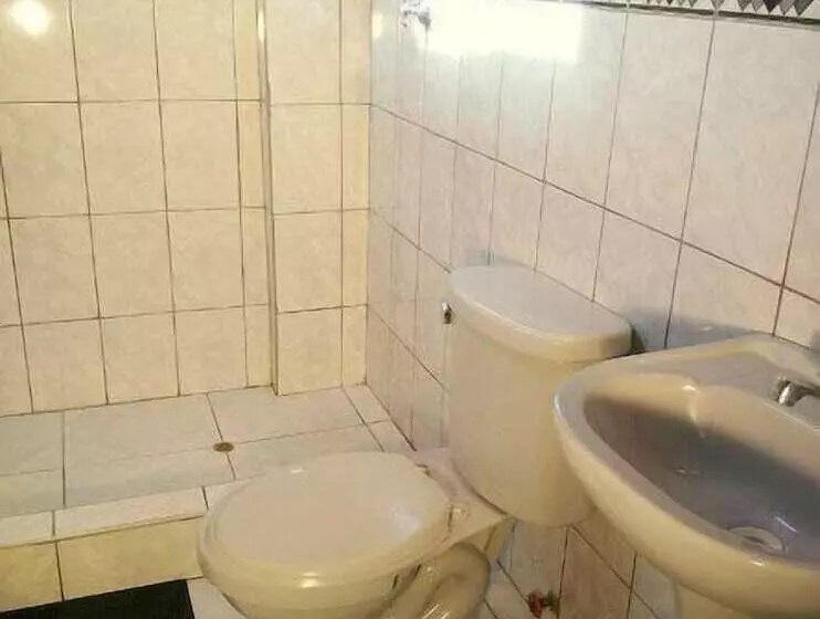 Hostal Super Star