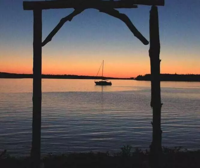 簡易ホテル Ye Olde Argyler Lodge