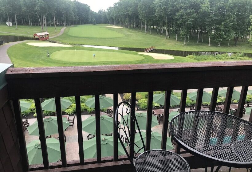 Отель Atkinson Resort & Country Club