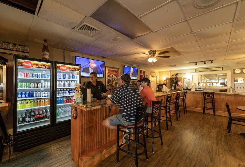 酒店 Dothan National Golf Club And