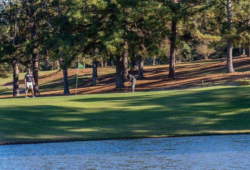 酒店 Dothan National Golf Club And