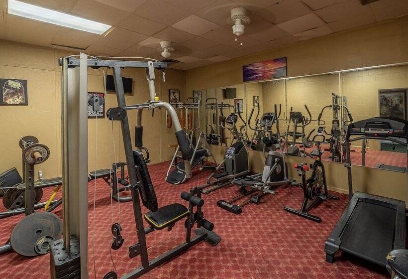 酒店 Dothan National Golf Club And