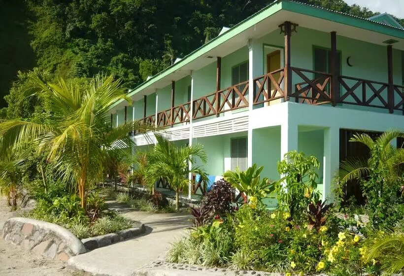 هتل Faofao Beach Fales