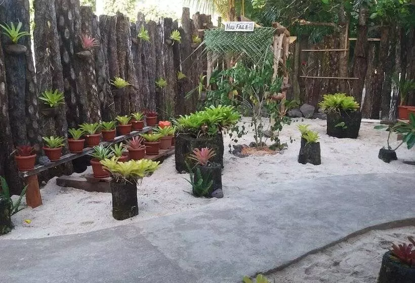 هتل Faofao Beach Fales