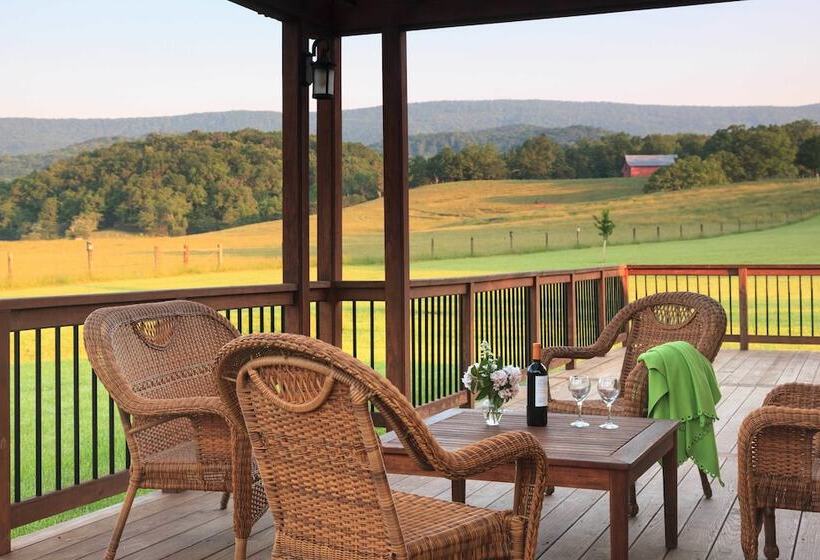 ホテル Fort Lewis Lodge