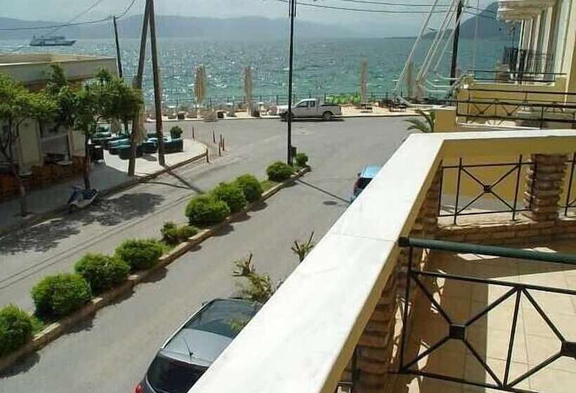 Отель Kiapekos Studios