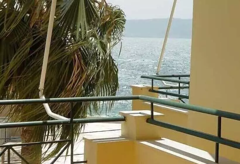 Hôtel Kiapekos Studios