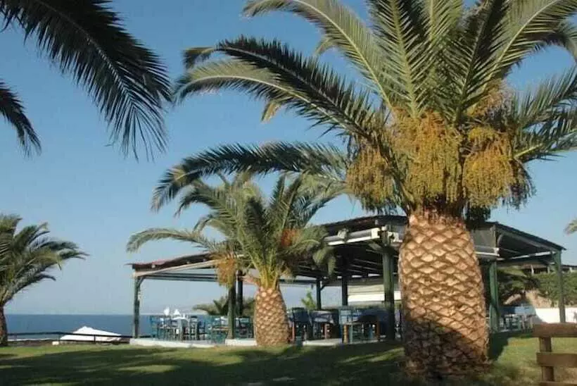 Hotelli Koralli Sea View