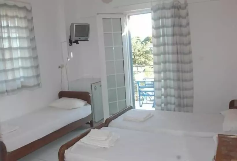 Hotelli Koralli Sea View