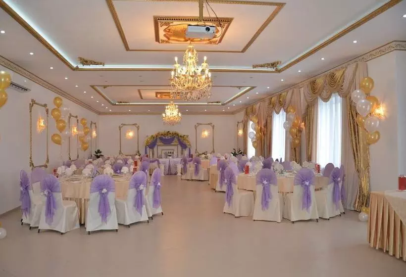 Hôtel Olimp Event Complex