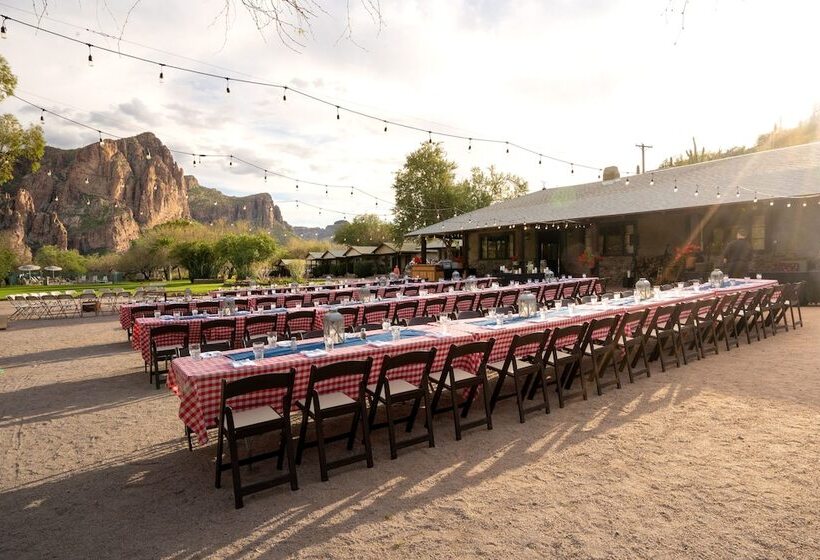 فندق ريفى Saguaro Lake Ranch