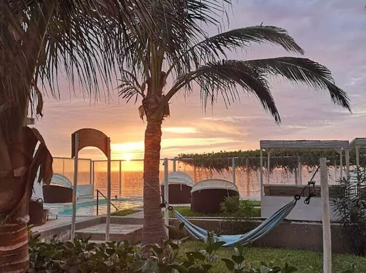 هتل Suites Del Mar