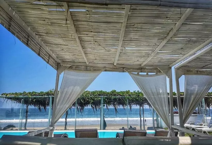 هتل Suites Del Mar