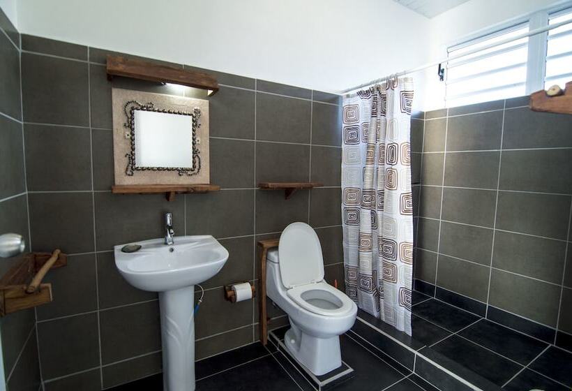 هتل Va A I Te Moana