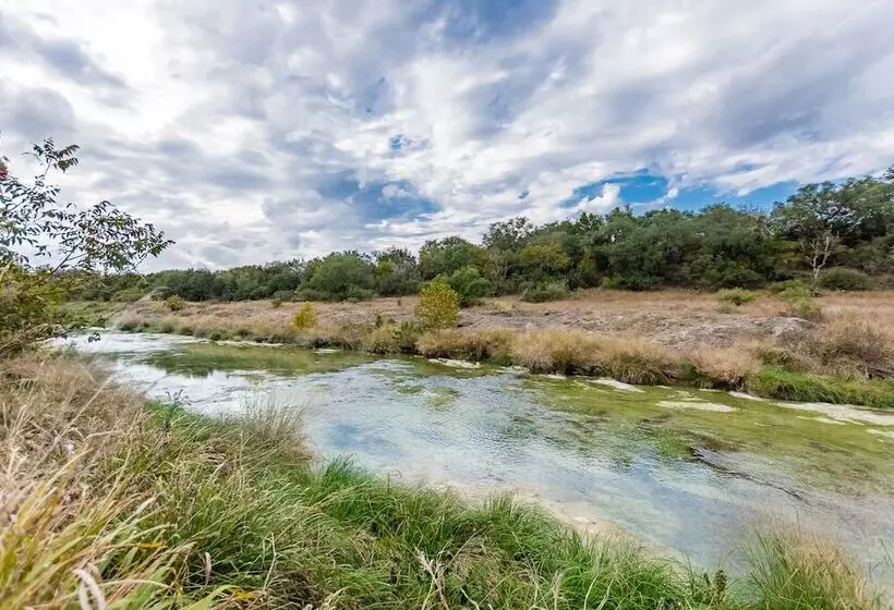 Hotelli Vineyard Trail Cottages   Adults Only