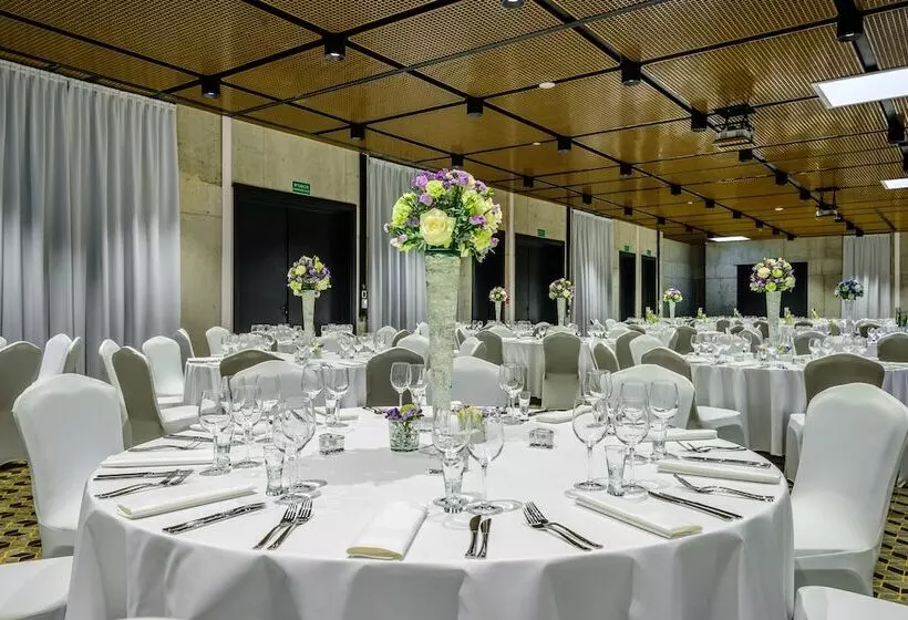 Hotelli Zamek Janów Podlaski