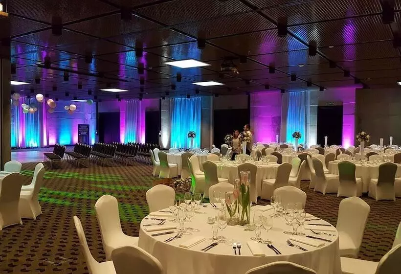 Hotelli Zamek Janów Podlaski