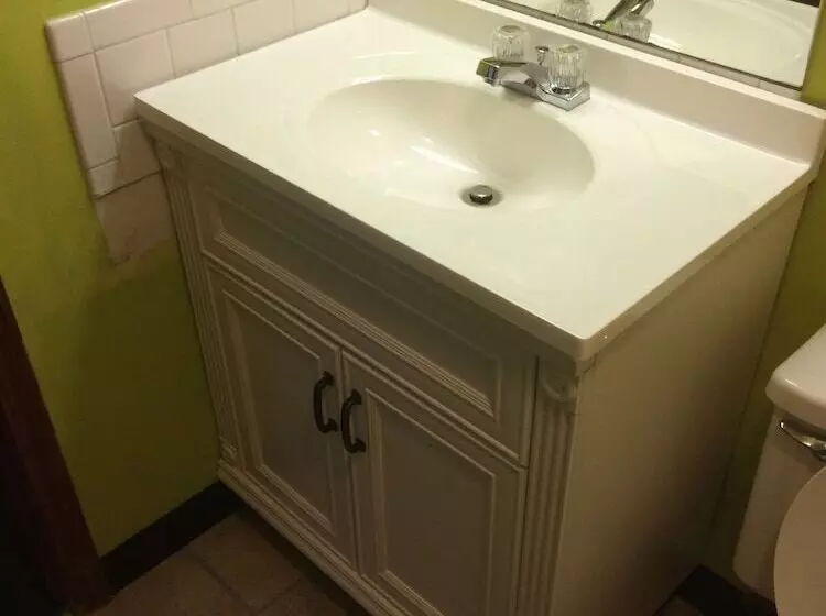 モーテル Chaffee Lodge