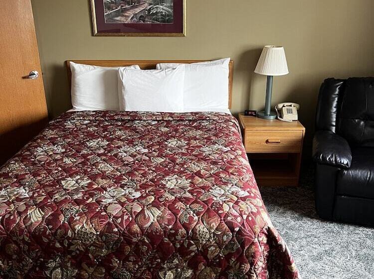 مُتل Lincoln Host Motor Inn