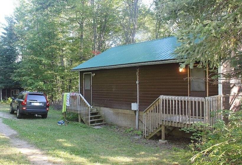 بنسيون Knoepfli Inn