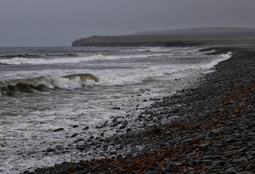 پانسیون Lónkot Rural Resort