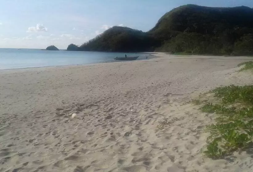ペンション Yasawa Homestays
