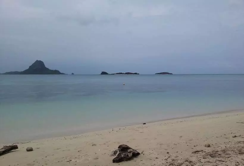 ペンション Yasawa Homestays
