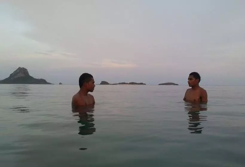 ペンション Yasawa Homestays