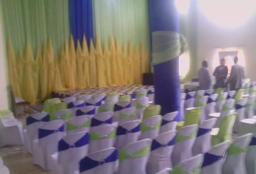 Room In Lodge   Tiffany Hotels And Towers