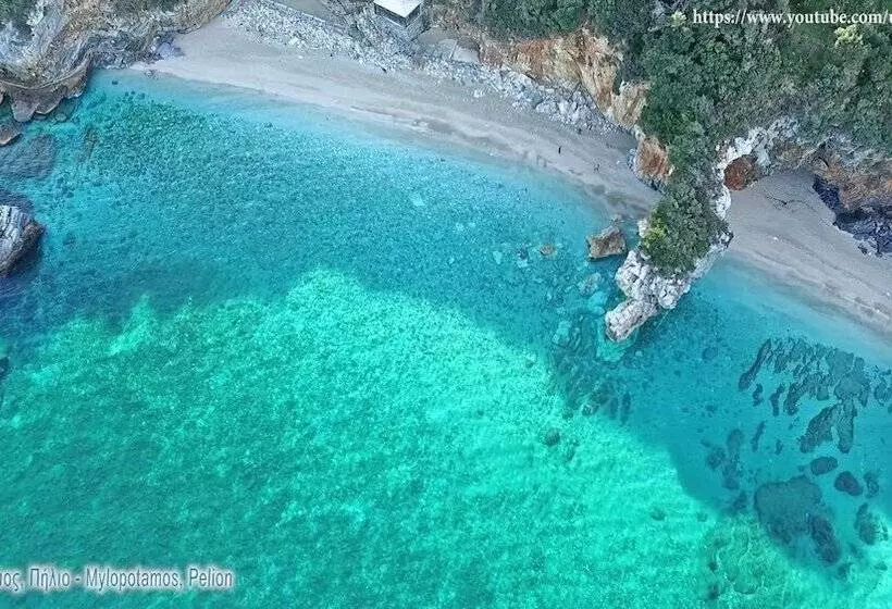 Aeolos Hotel & Villas   Pelion