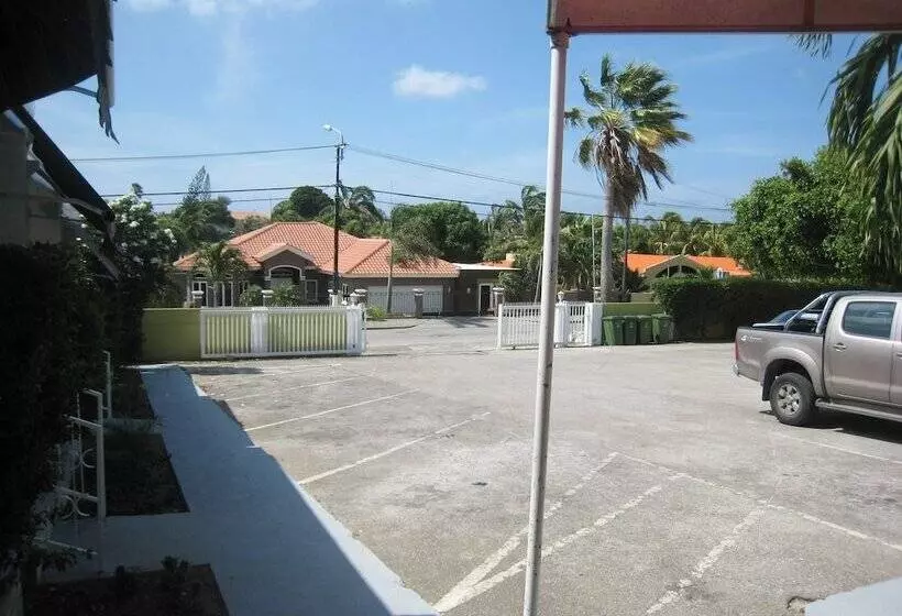 Alablanca Apartments, Residents Inn