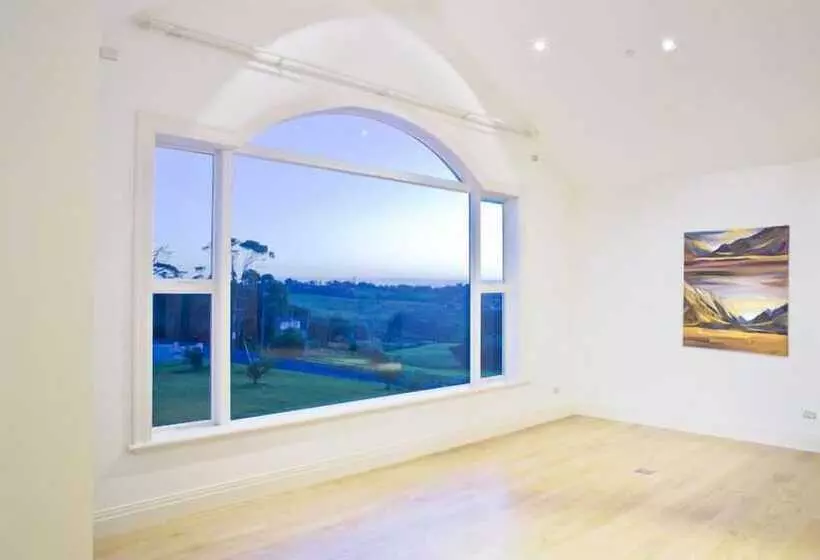 Aamiaismajoitus (B&B) Sapphire Ridge