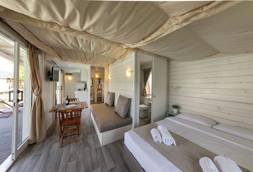 مسافرخانه Il Borgo Delle Arti