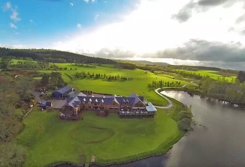 簡易ホテル The Lodge On The Loch Of Aboyne