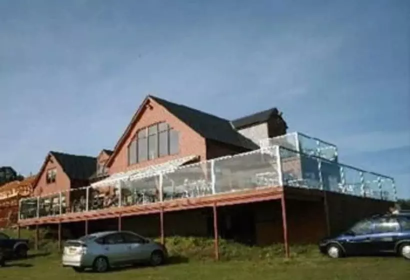 簡易ホテル The Lodge On The Loch Of Aboyne