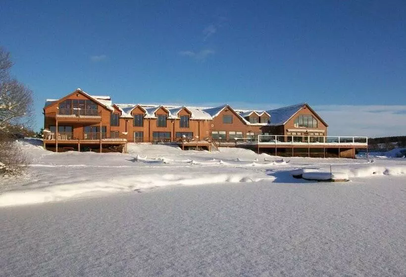 簡易ホテル The Lodge On The Loch Of Aboyne