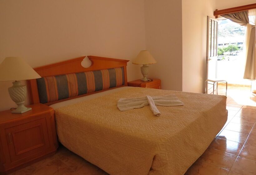 هتل Edu Horizonte