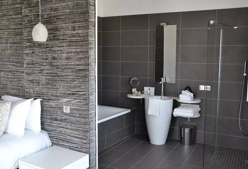 Hotelli Hôtel Thierry Drapeau