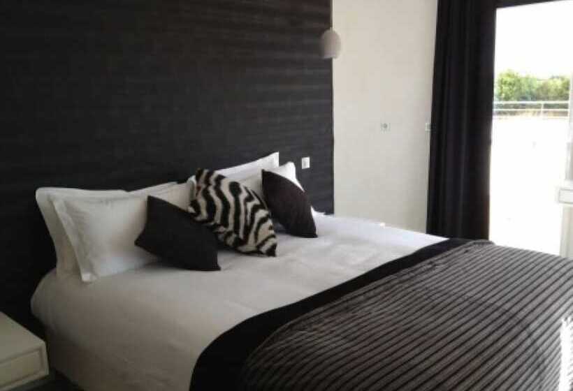 ホテル Hôtel Thierry Drapeau