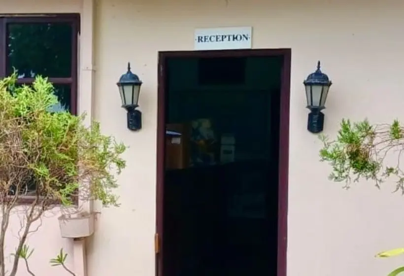 Hotel Petite Anse