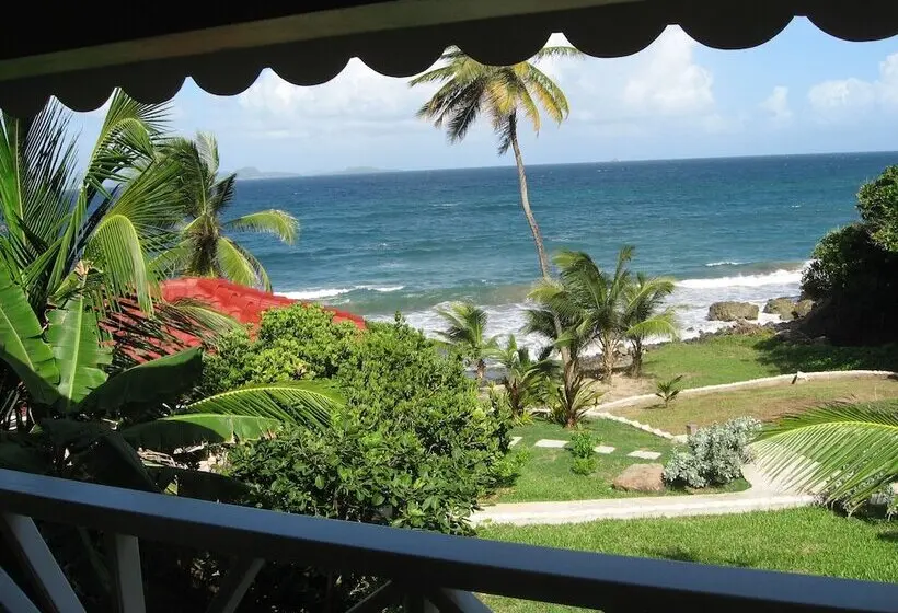 Hotel Petite Anse