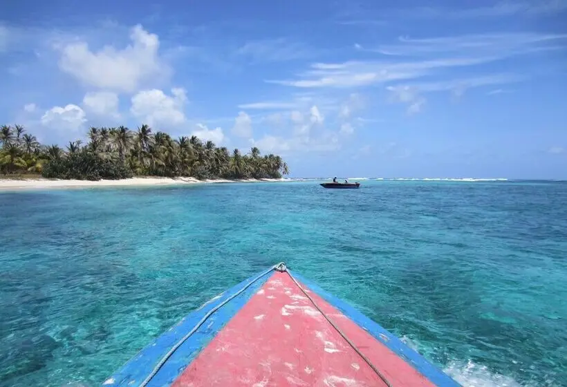 Hotel Petite Anse