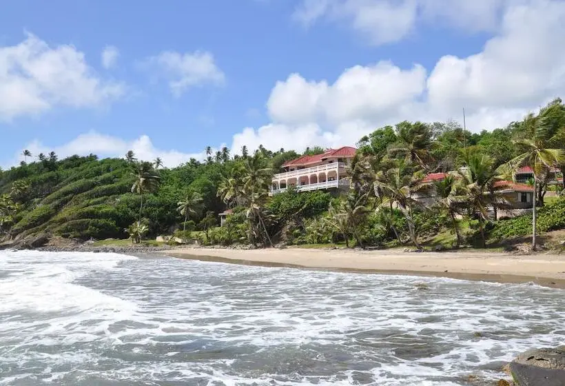 Hotel Petite Anse