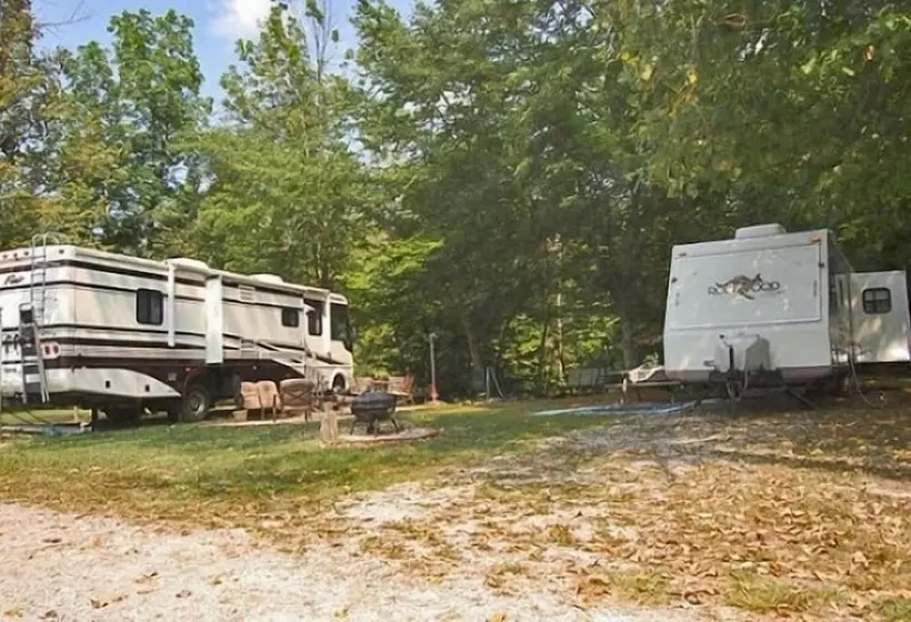 Hotelli St Clair Rv Resort