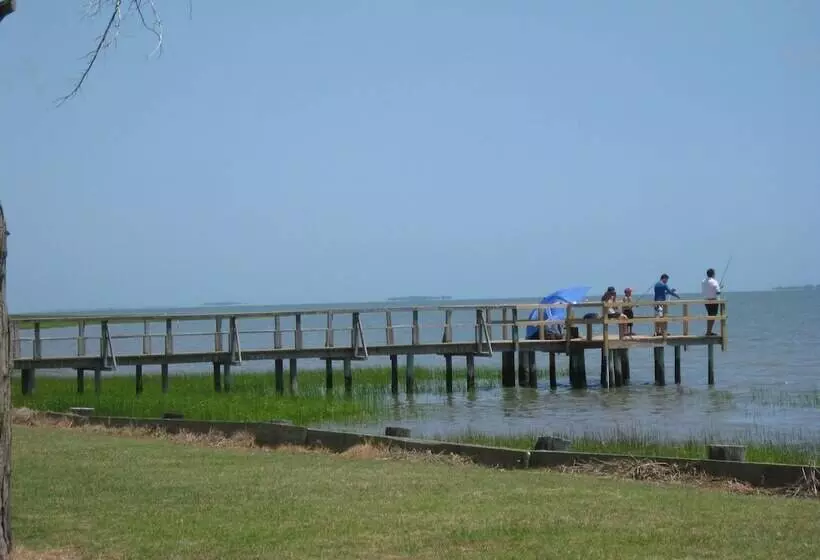 ホテル Virginia Landing Rv Campground