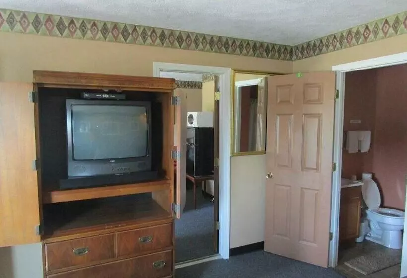 K River Motel & Campground