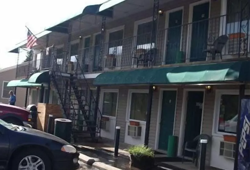 K River Motel & Campground