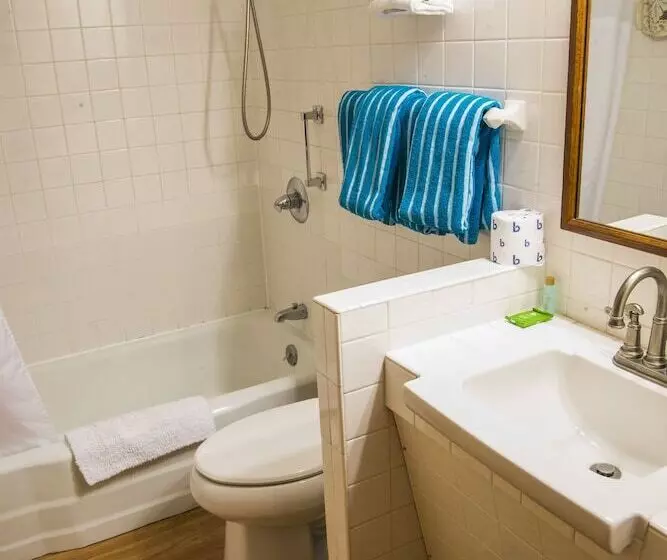 Motelli Fairway Overnight & Extended Stay