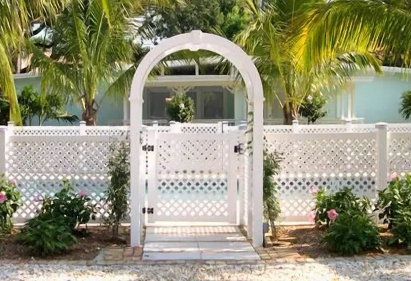 Orchid Island Cottages